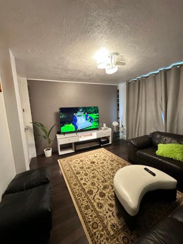 College Apartment | Zion Property