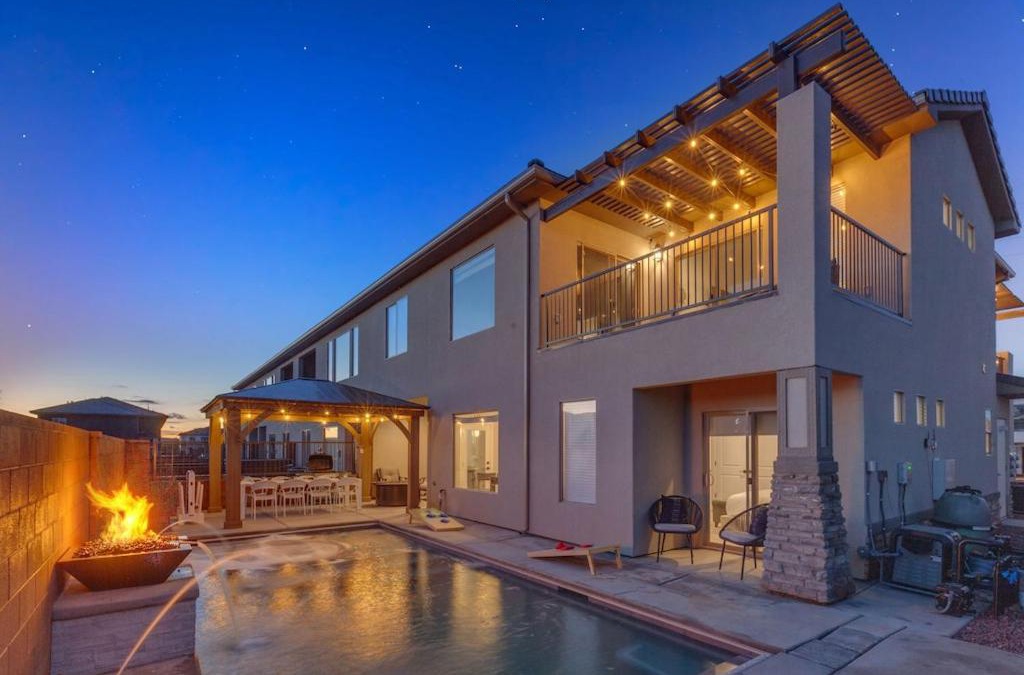 Hurricane House | Zion Village Resort 2053 Brand New Home! Private Pool, Hot Tub, and 35mins from Zion National Park