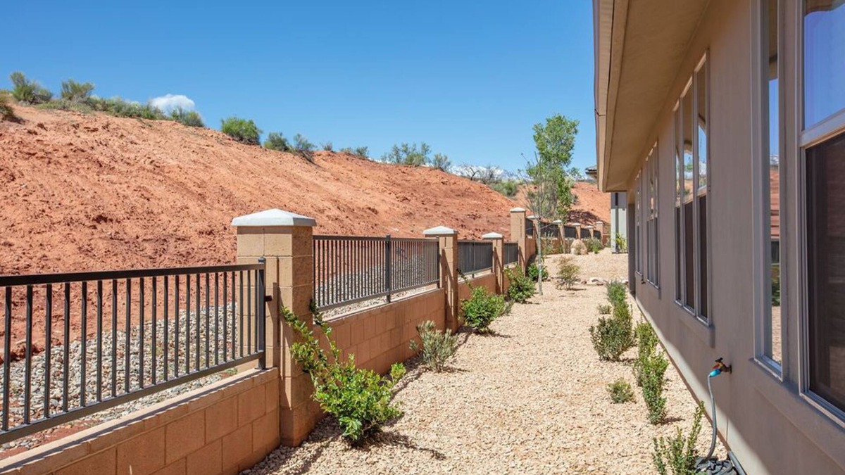 Washington House | Zion Zen Family-Friendly Townhouse With Home Theater and Pool access