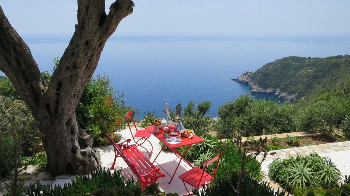 Magazia Villa | Zoe sleeps 2/4+1, unique character with stunning sea views