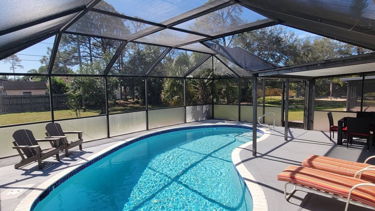 Bonita Springs House | Zoey's Retreat! Prime location in the heart of Bonita Springs! Private new pool.