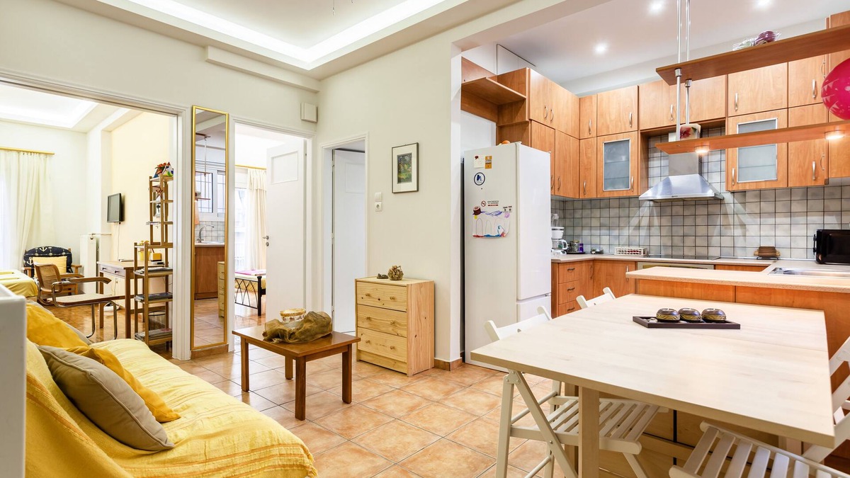 Ilisia Apartment | Zografou Hidden Gem - Athens Charming Home