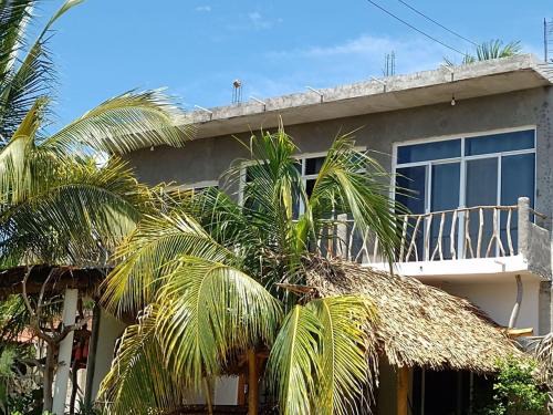 Emiliano Zapata Apartment | Zona Surf - Steps to the beach