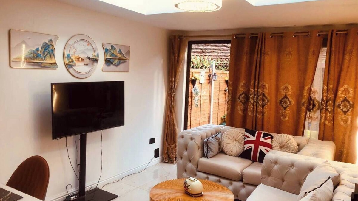 Kennington House | Zone1 House Sleeps 8 - 2 Mins to Station - Pets Ok