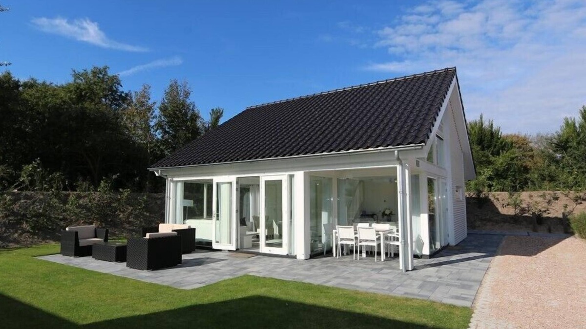 Renesse Villa | Zonnedorp 4 design villa for a luxury holiday near the sea