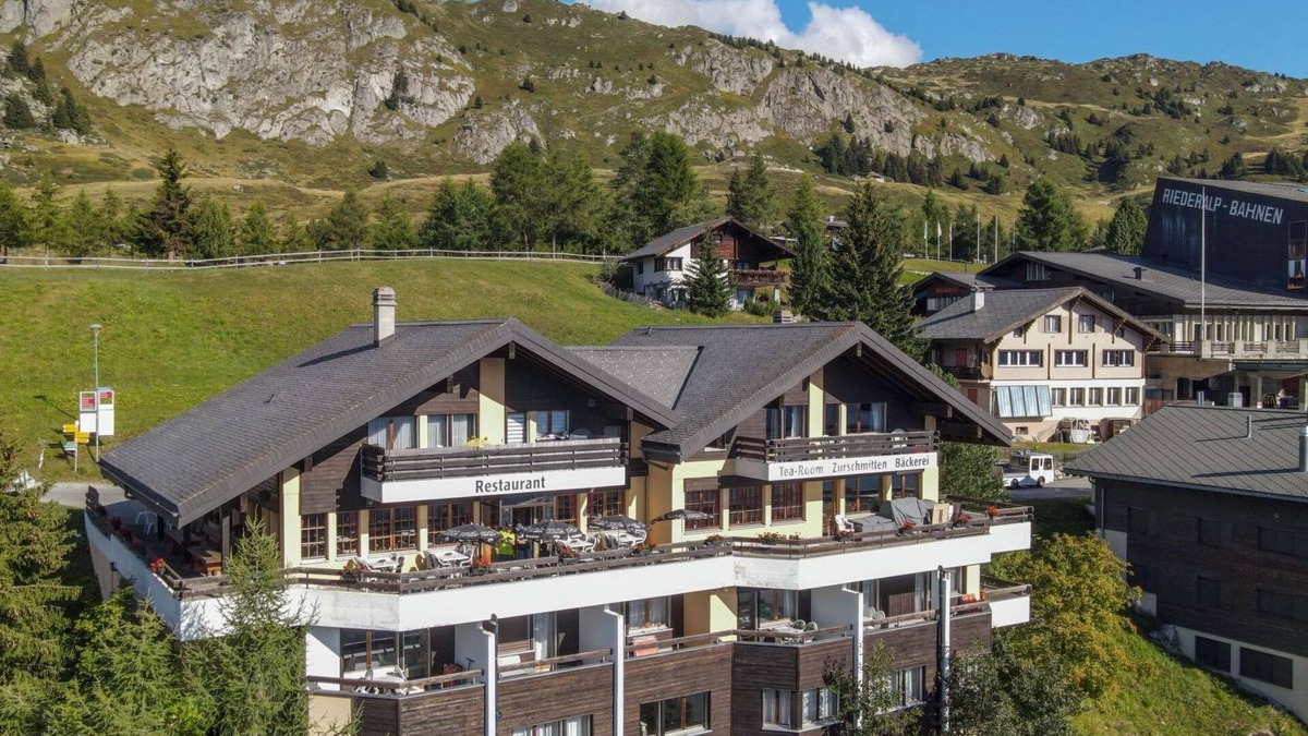 Riederalp Apartment | Zurschmitten 15 1. UG Süd by Interhome