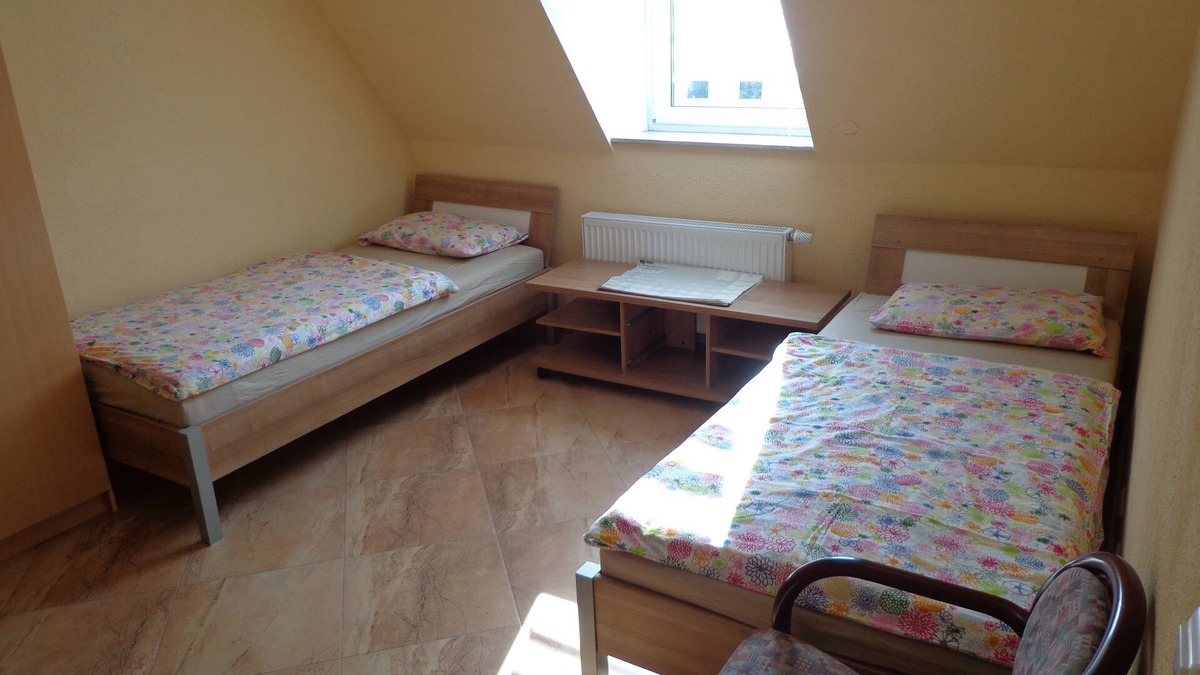 Dohren-Wulfel Apartment | Zweizimmer-wohnung mit Bad und Küche für 5 Personen Nähe Messe