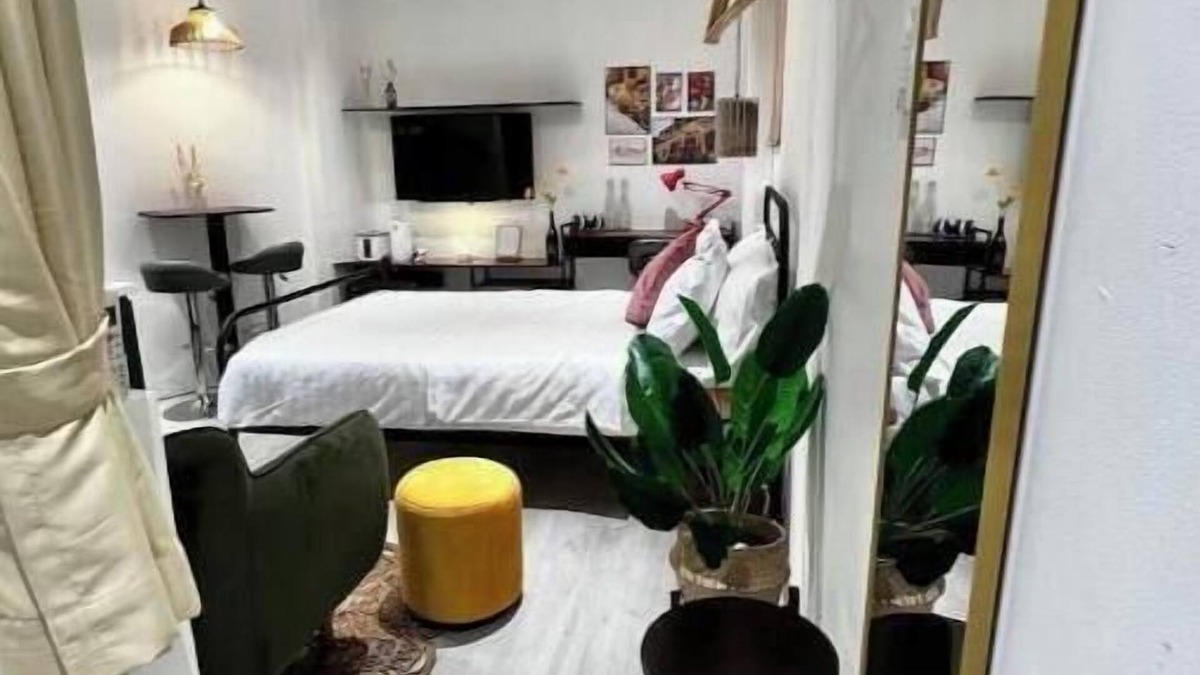 Dong Khoi Apartment | ZY 5. Little Urban Nest-Skydeck @ Bitexco nearby