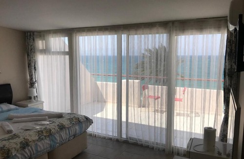Cesme Hotel | Çiftlikköy Golden Otel