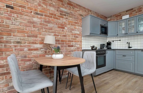 Gdansk City Center Apartment | Św. Barbary 12 Gdańsk | Stylish Apartment | Balcony | Parking