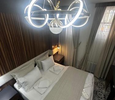 Cihangir Apartment | Şah Bey Konağı