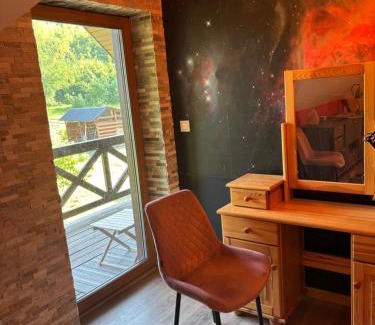 Parchowo House | Źródło Chillu - Dom wakacyjny nad jeziorem