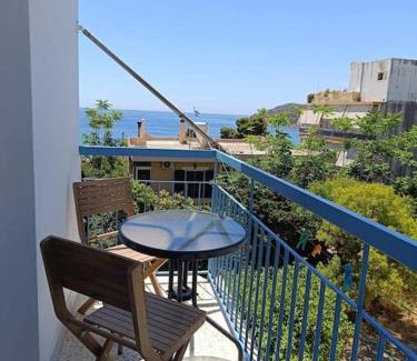 Agia Marina Apartment | Διαμέρισμα 3 ΣΤΗΝ ΑΓΙΑ ΜΑΡΙΝΑ