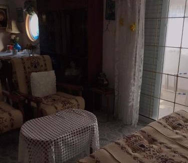 Kineta Apartment | Διαμερισμα επάνω στο κυμα