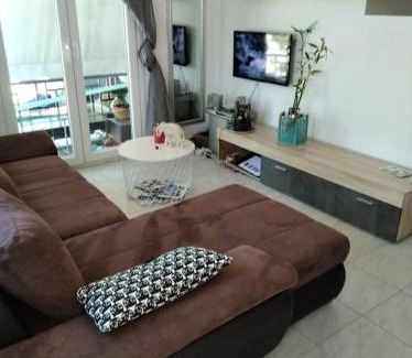 Ioannina Town Centre House | Οικία με αυλή και πάρκινγκ, μέσα στο κάστρο της πόλης