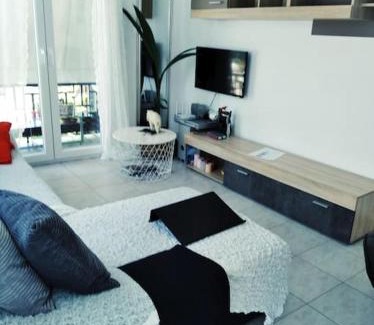 Ioannina Town Centre House | Οικία με αυλή και πάρκινγκ, μέσα στο κάστρο της πόλης