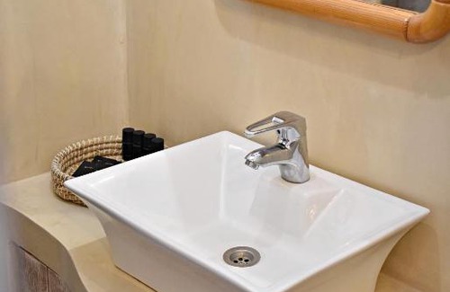 Kithnos House | ΠΑΡΑΔΟΣΙΑΚΗ -ΧΩΡΙΑΤΙΚΗ ΚΑΤΟΙΚΙΑ ΜΕ ΑΥΛΗ