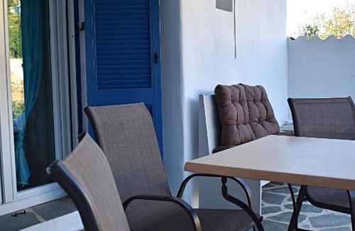 Kithnos House | ΠΑΡΑΔΟΣΙΑΚΗ -ΧΩΡΙΑΤΙΚΗ ΚΑΤΟΙΚΙΑ ΜΕ ΑΥΛΗ