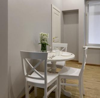 Chernovtsy Apartment | Апартаменти на Кобилянській by Willox
