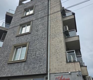 Hisarja Apartment | Апартамент Цветелина