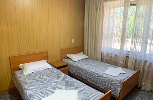 Cholpon-Ata Apartment | Коттедж в Центре отдыха Каприз