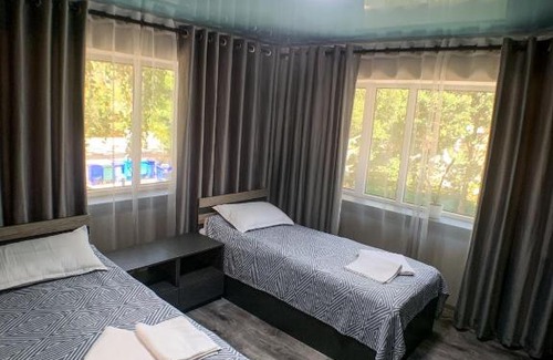 Cholpon-Ata Apartment | Коттедж в Центре отдыха Каприз