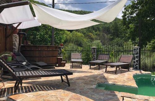 Chuprene Villa | Къща За Гости Двата Ореха