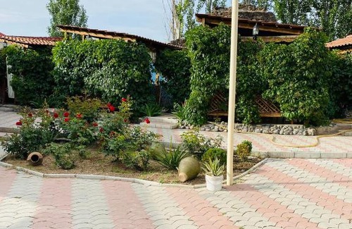 Geghanist Hotel | Нико