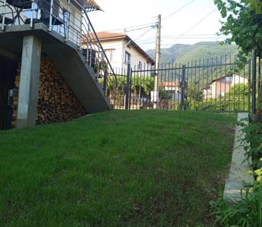 Sapareva Banya Apartment | Самостоятелен Apartment Emili