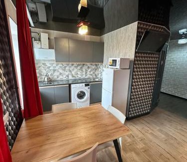 Petrovskoye Apartment | Стильные Апартаменты рядом с метро Холодная Гора
