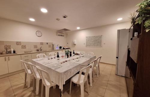 Artists Colony House | בית יעקב