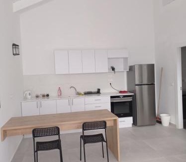 Rehovot Apartment | צימר ברחובות- Tara ארוח Tzimmer יש ממד במתחם