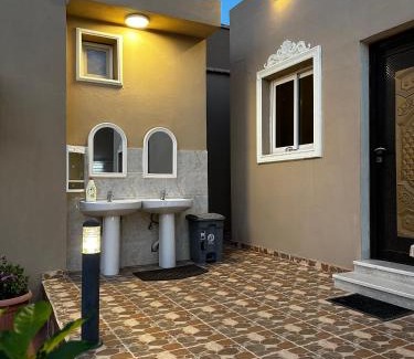 Yanbu House | استراحة عز