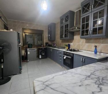 Irbid Apartment | اللجين 6m