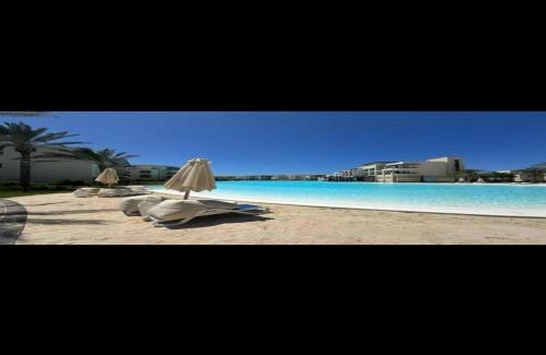 Sidi Abd El-Rahman Ski Chalet | بنتهاوس فاخر بإطلالة مزدوجة في مراسي بلانكا