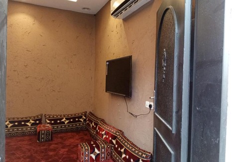 Riyadh Resort | شاليهات لافرين العائليه