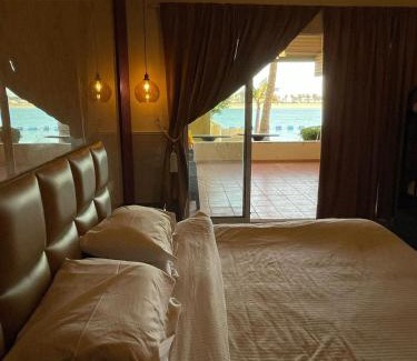 Durrat Al-Arous Ski Chalet | شاليه البرادايس 26 في درة العروس