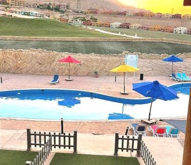 Ras Sudar Apartment | شاليه للايجار في العين السخنه