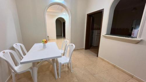 Jeddah Apartment | شقة الغامدي 2