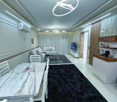 Nasr City Apartment | شقة فندقية بالمعادي