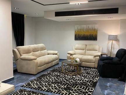 Shurtah al-Dakhlah Apartment | شقه ميدان الجمهوريه بالدقي