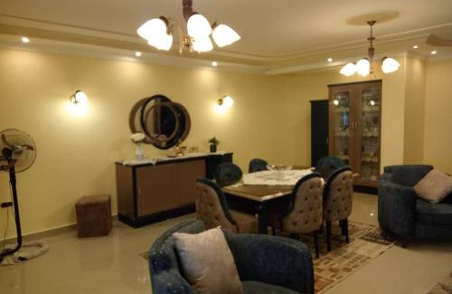 Pyramids Gardens Apartment | عماره ٣ ص