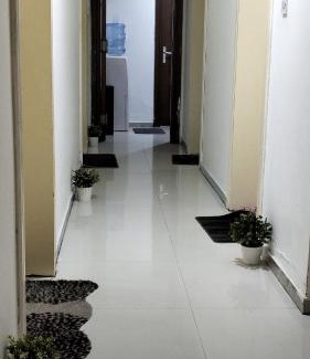 Al Wahdah House | غرف مفروشة للبنات فقط Room for Ladies only
