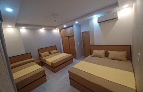 Village Road Hotel | ميراج باي ريزورت أكوا بارك