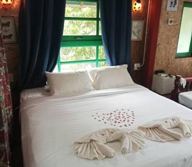 Khuan Ka Long House | น้ำหราธาราโฮมสเตย์