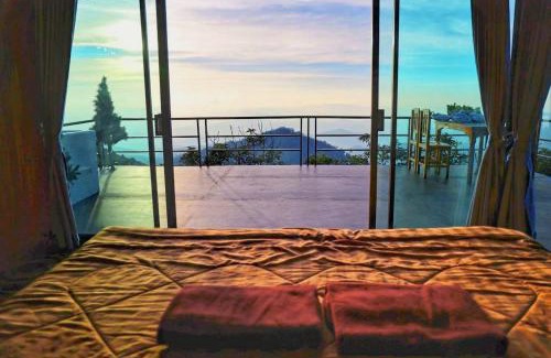 Samoeng Tai House | บ้านกระจก - Raiwassana Baandoy