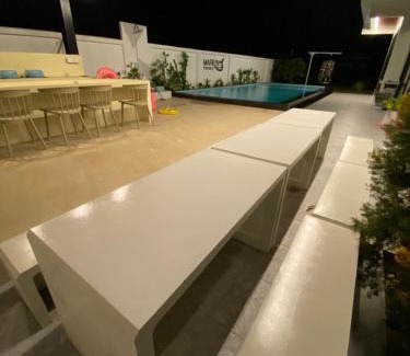 Khanom Villa | มาริลิน พูลวิลล่า ขนอม