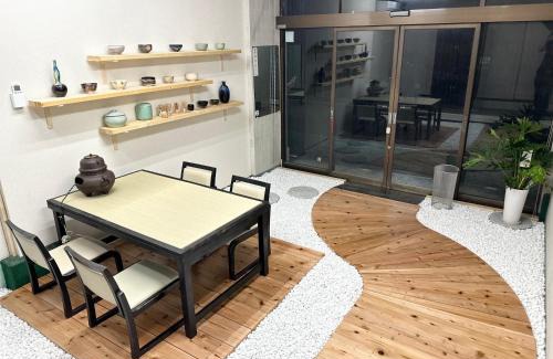 Nakatsugawa House | まち宿門