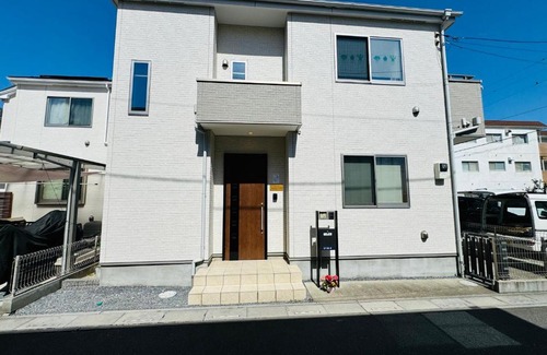 Ageo House | 三日月ホウス