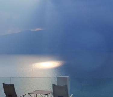 Manjiang Hotel | 大理麓屿悬崖海景民宿